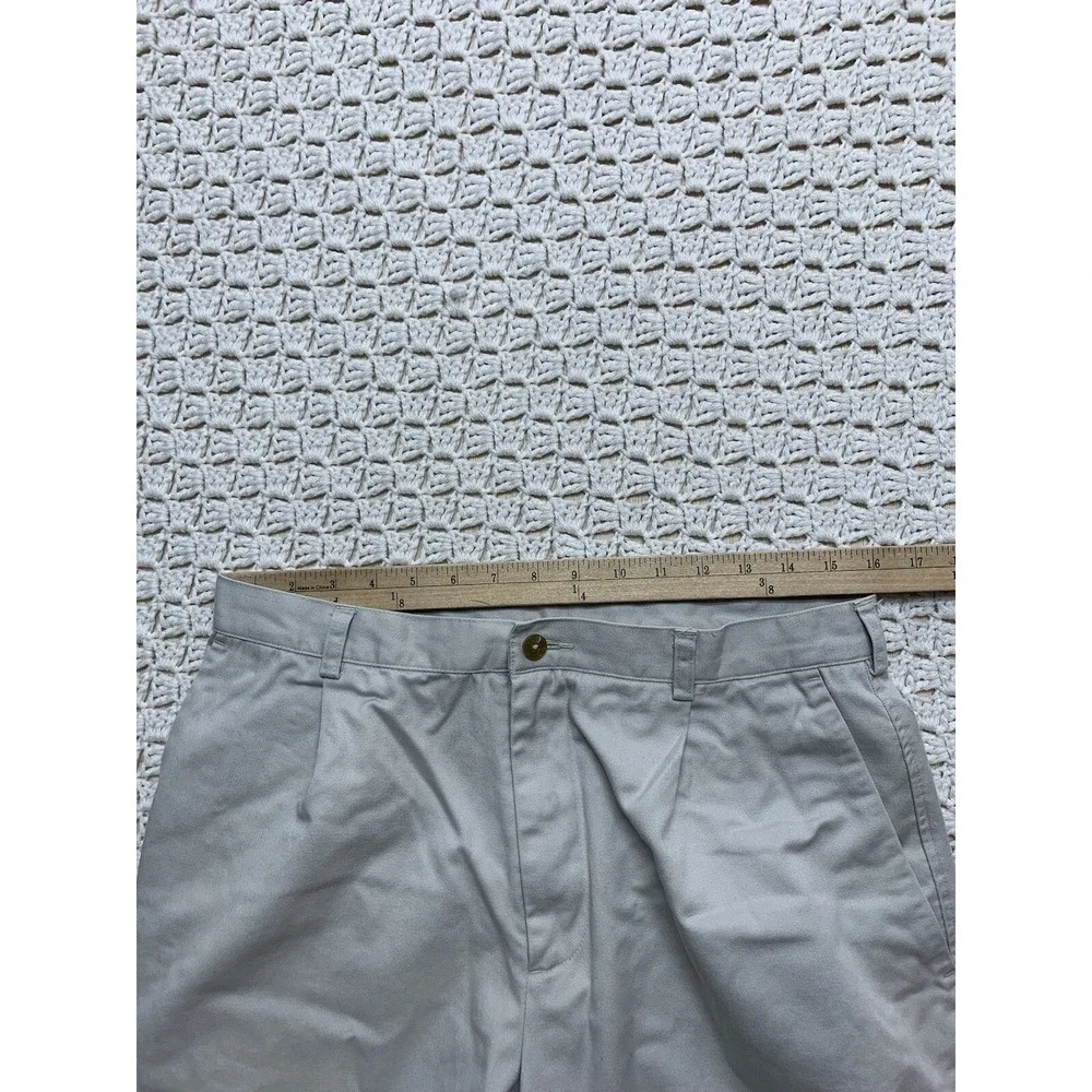 Nike Chino Shorts Mens Tag 34 Approx 32X9 Beige Pleated Front cotton‎ 192213